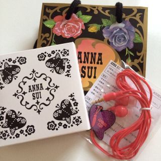 アナスイ(ANNA SUI)の新品！★限定★ANNASUIイヤホン(ストラップ/イヤホンジャック)