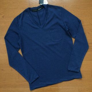 シュリセル(SCHLUSSEL)の新品 シュリセル 長袖Vネックカットソー サイズ2 タグ付未使用品(Tシャツ/カットソー(七分/長袖))