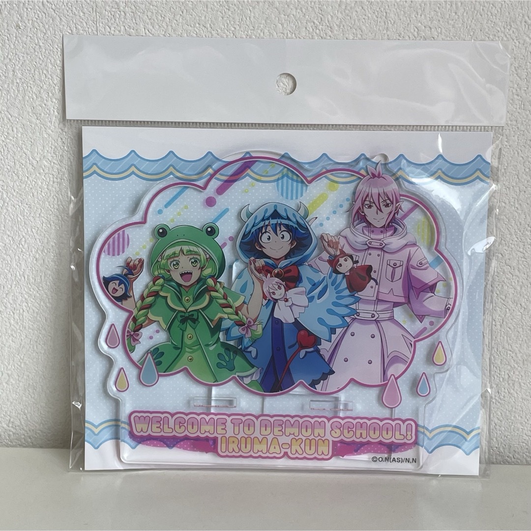 【魔入りました!入間くん】HMV 雨の日 アクリルマルチスタンド① エンタメ/ホビーのおもちゃ/ぬいぐるみ(キャラクターグッズ)の商品写真