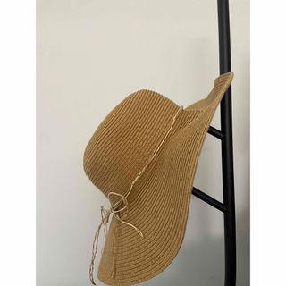 エイチアンドエム(H&M)の帽子(麦わら帽子/ストローハット)