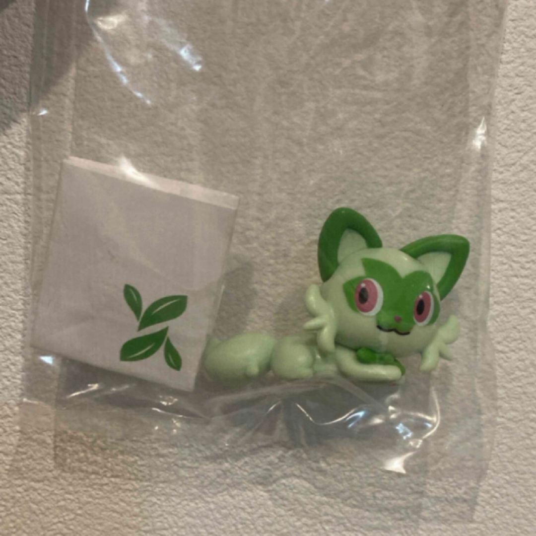 ポケモン(ポケモン)のニャオハ ガチャガチャ エンタメ/ホビーのおもちゃ/ぬいぐるみ(キャラクターグッズ)の商品写真