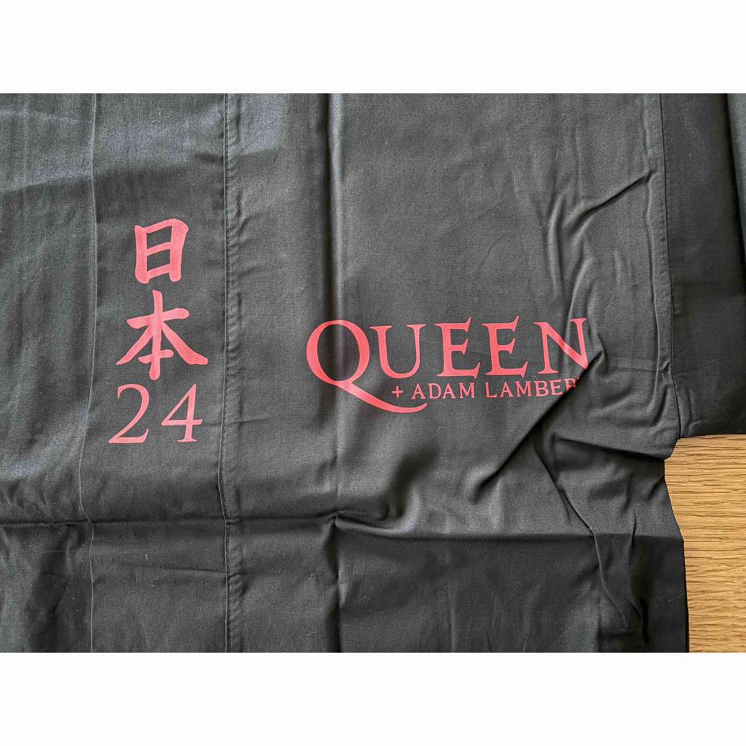 新品 Queen ADAM LAMBERT 2024 法被 はっぴ ブラック M レディースのフォーマル/ドレス(その他)の商品写真