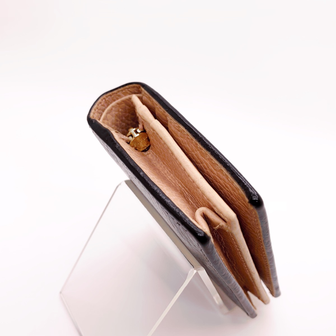 GUCCI - ✨極美品✨グッチ GUCCI GG マーモント コンパクト 二