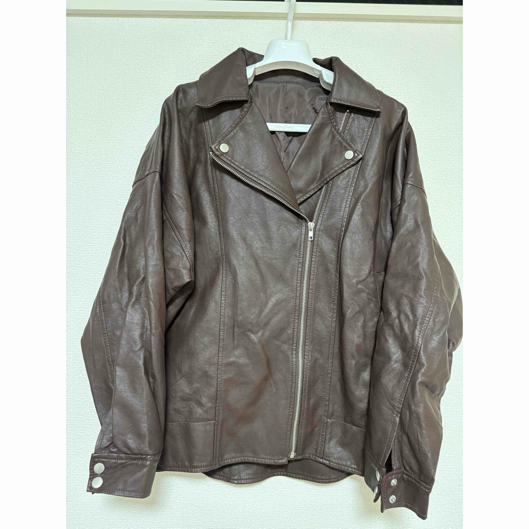 Riche glamour(リシェグラマー)のリシェグラマー フェイクレザー ライダース ジャケット レディースのジャケット/アウター(ライダースジャケット)の商品写真