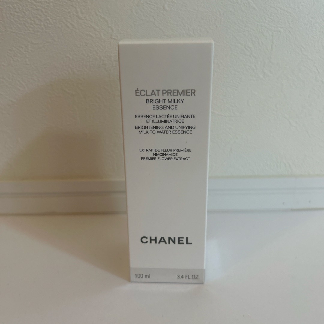 CHANEL(シャネル)のシャネル エクラ プルミエ ブライト ミルキー エッセンス コスメ/美容のスキンケア/基礎化粧品(化粧水/ローション)の商品写真