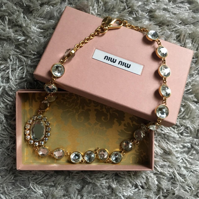 miu miu????ビジューネックレスおまとめレディース