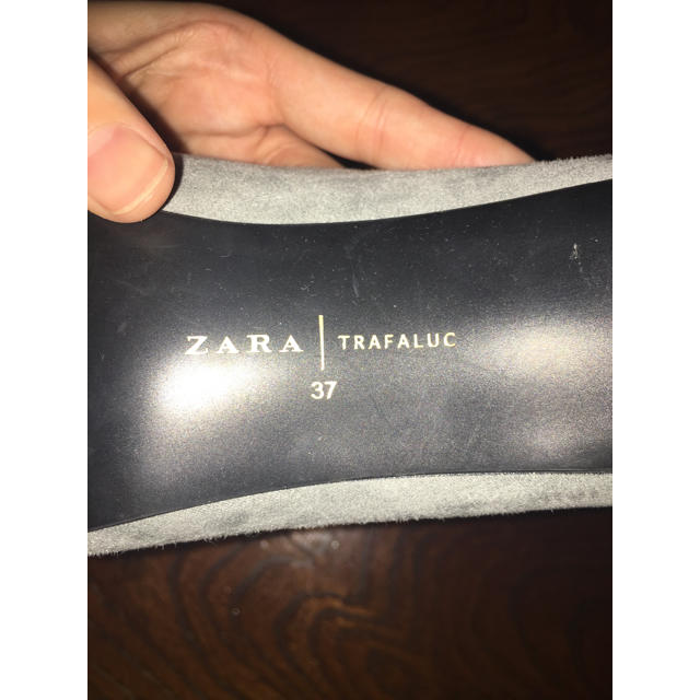 ZARA(ザラ)のZARA ポインテッドトゥパンプス レディースの靴/シューズ(ハイヒール/パンプス)の商品写真