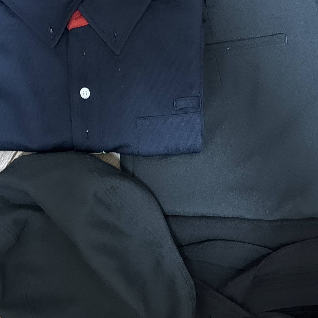 サイゼリヤ 制服 ⅹ2 エンタメ/ホビーのコスプレ(衣装)の商品写真
