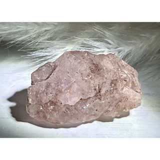 ヒマラヤ産　涅槃水晶　アイスクリスタル　ピンク　ニルヴァーナクォーツ　原石(置物)
