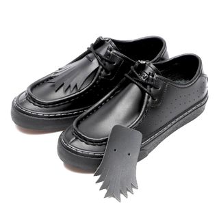 VANS - 未使用 バンズ ファッジ チロリアンシューズ ローファー クラークス クレマン