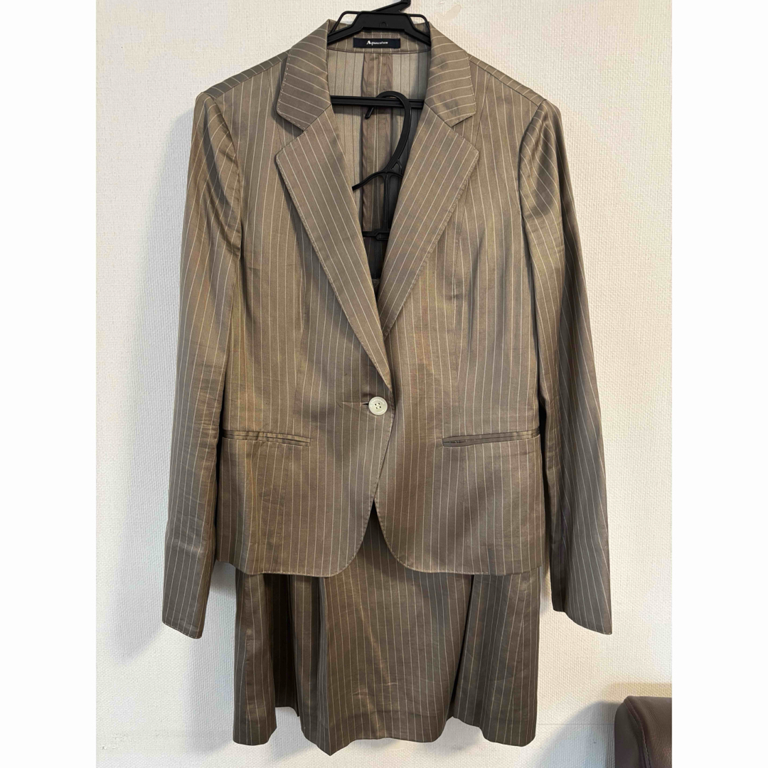 AQUA SCUTUM(アクアスキュータム)のアクアスキュータム　スーツ　綿80%絹20% レディースのレディース その他(セット/コーデ)の商品写真