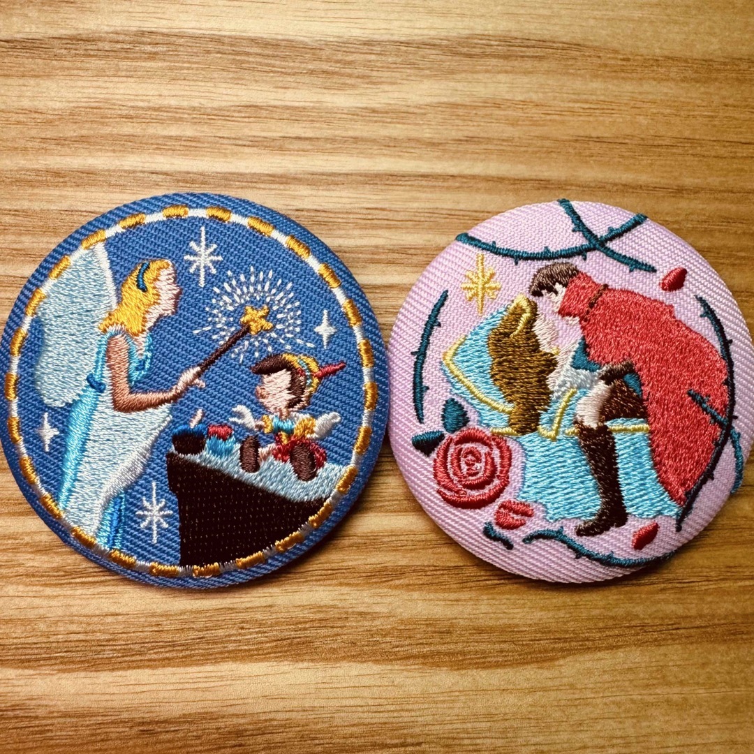 BANDAI(バンダイ)のディズニー 刺繍 缶バッジ Disney エンタメ/ホビーのおもちゃ/ぬいぐるみ(その他)の商品写真