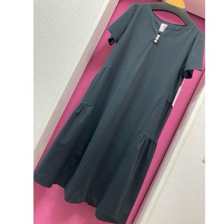 完売⭐️セール除外品♡ トワレ♪No.1⭐️ティアードパール付ワンピース(ひざ丈ワンピース)