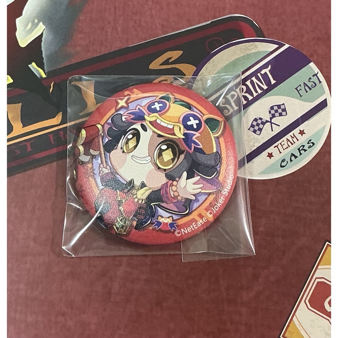 第五人格 探鉱者 春節 缶バッジ エンタメ/ホビーのアニメグッズ(バッジ/ピンバッジ)の商品写真