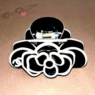 CHANEL(バレッタ/ヘアクリップ ・ ブラック/黒色系)のフリマ CHANEL(バレッタ/ヘアクリップ ・ ブラック/黒色系)のフリマ