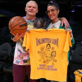 Red Hot Chili Peppers  公式 Lakers プロモTシャツ(Tシャツ/カットソー(半袖/袖なし))