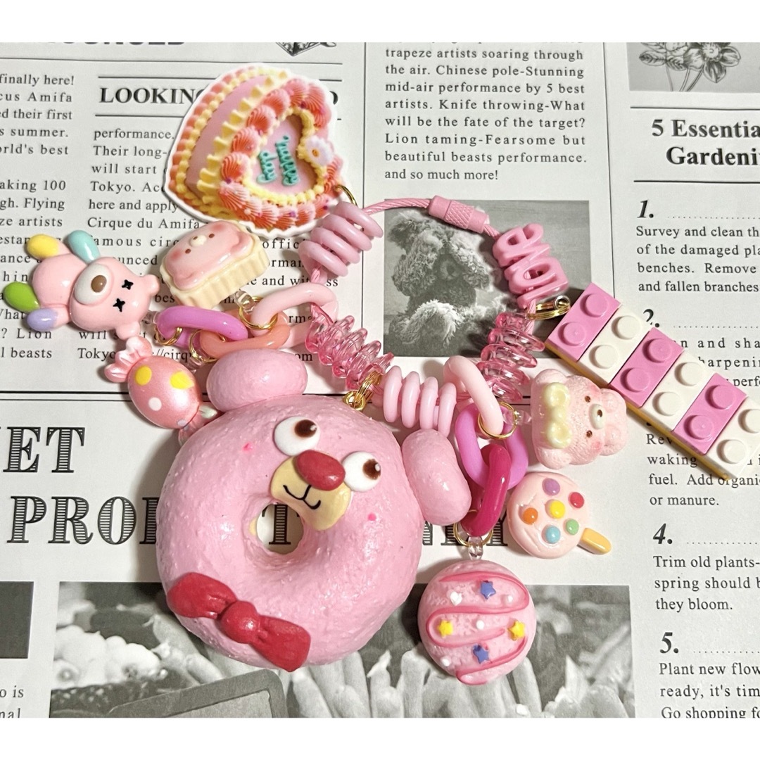 じゃらじゃらキーホルダー ハンドメイド フェイクフード くまちゃん アイス レディースのファッション小物(キーホルダー)の商品写真