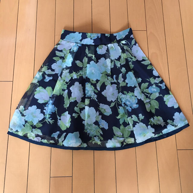 Rirandture(リランドチュール)のmiki.y様専用☆リランドチュール♡フラワースカート レディースのスカート(ミニスカート)の商品写真