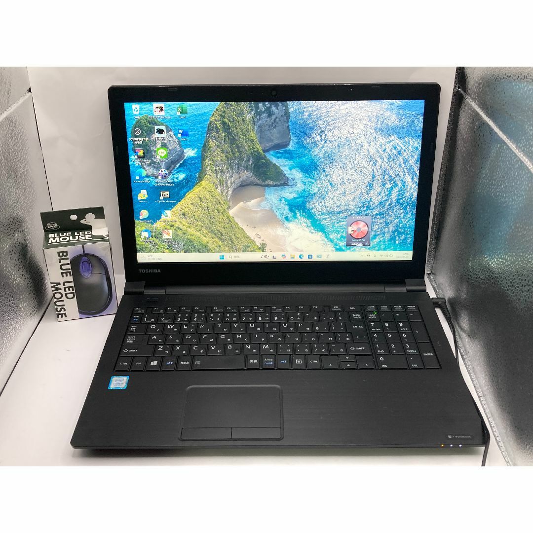 東芝 - 東芝 AZ35/GB 第8世代 i5 メモリ8GB SSD256GBの通販 by 東芝 - 東芝 AZ35/GB 第8世代 i5 メモリ8GB SSD256GBの通販 by