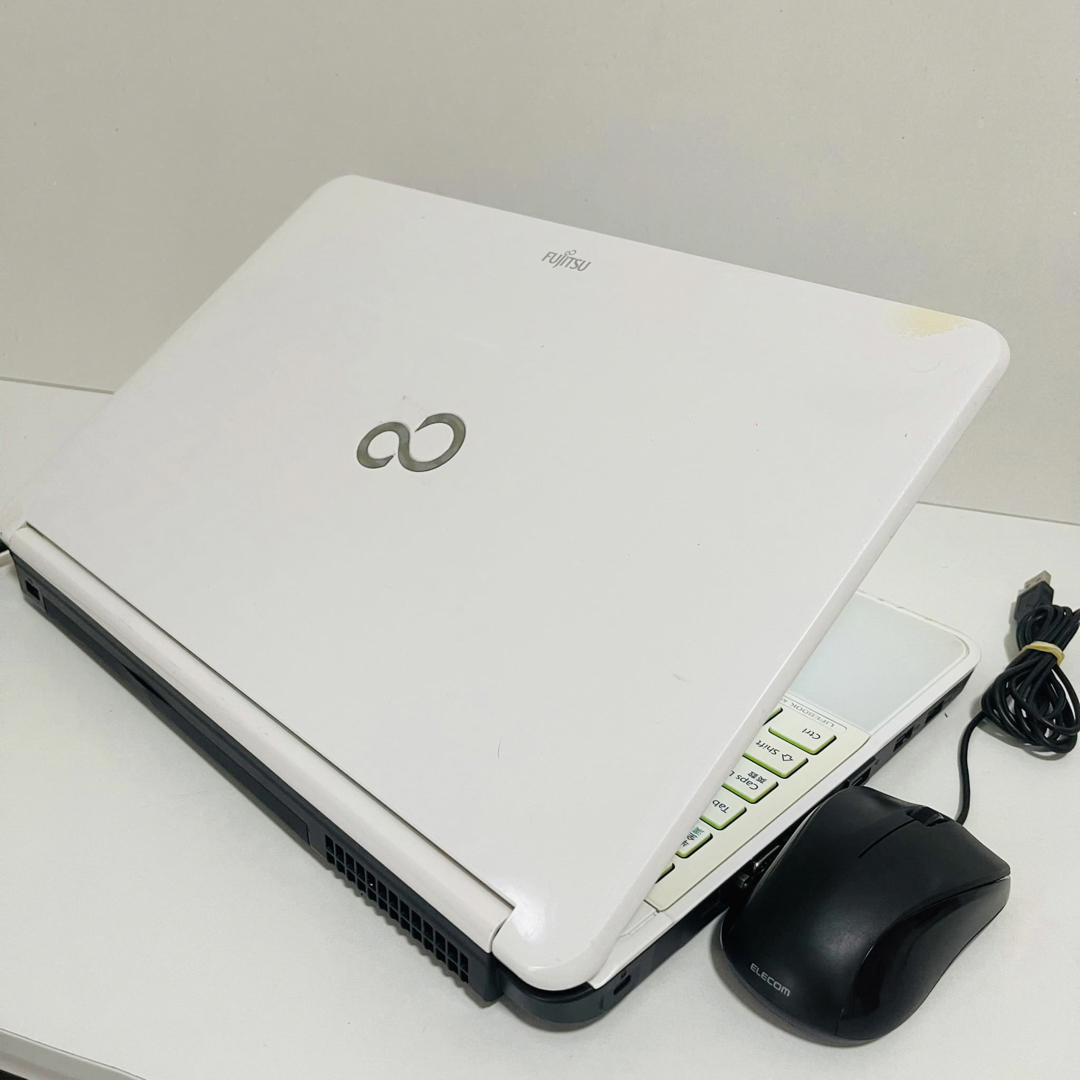 富士通 - T309 Fujitsuノートパソコンi7高速SSDサクサク 富士通 - T309 Fujitsuノートパソコンi7高速SSDサクサク