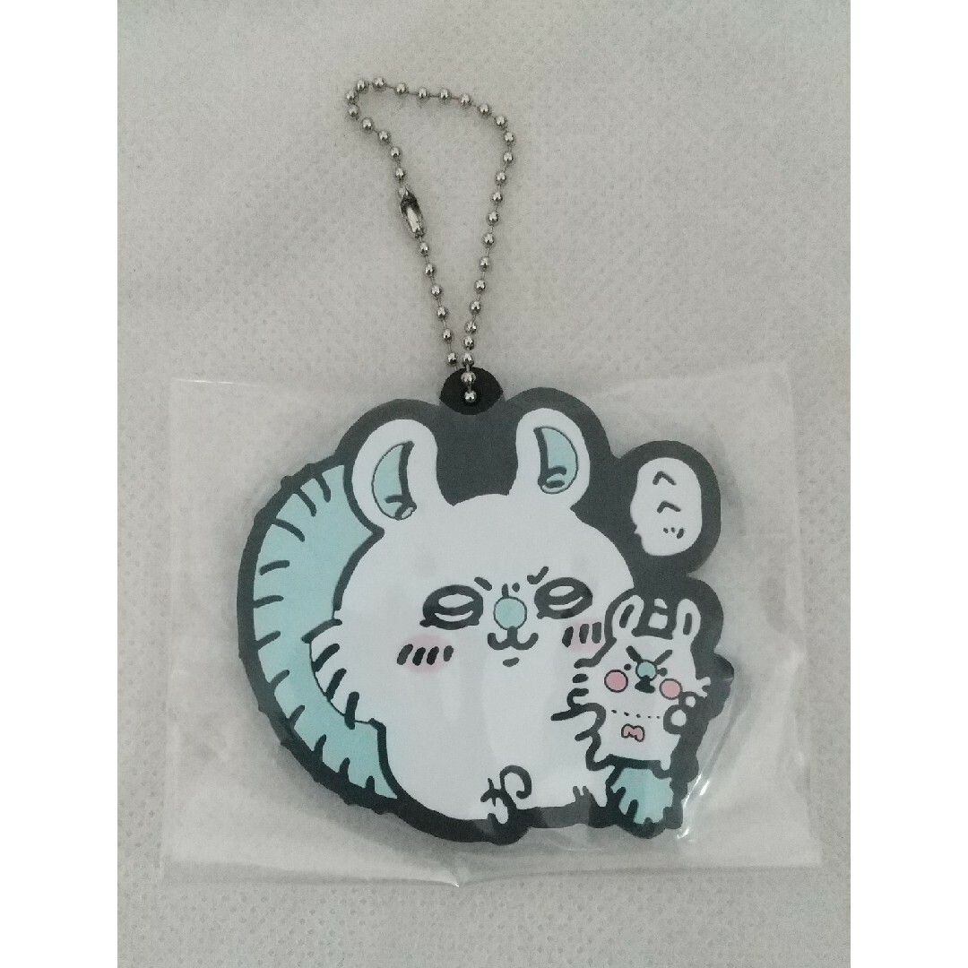 ちいかわ(チイカワ)のちいかわ 一番くじ ラバーキーホルダー モモンガ エンタメ/ホビーのおもちゃ/ぬいぐるみ(キャラクターグッズ)の商品写真