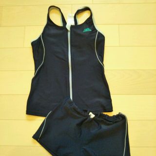 アディダス(adidas)のまど様専用160　アディダス女子水着(水着)