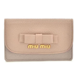 ミュウミュウ(miumiu)の【新品☆正規品】miumiu 名刺入れ カードケース 箱&ギャランティーカード付(名刺入れ/定期入れ)