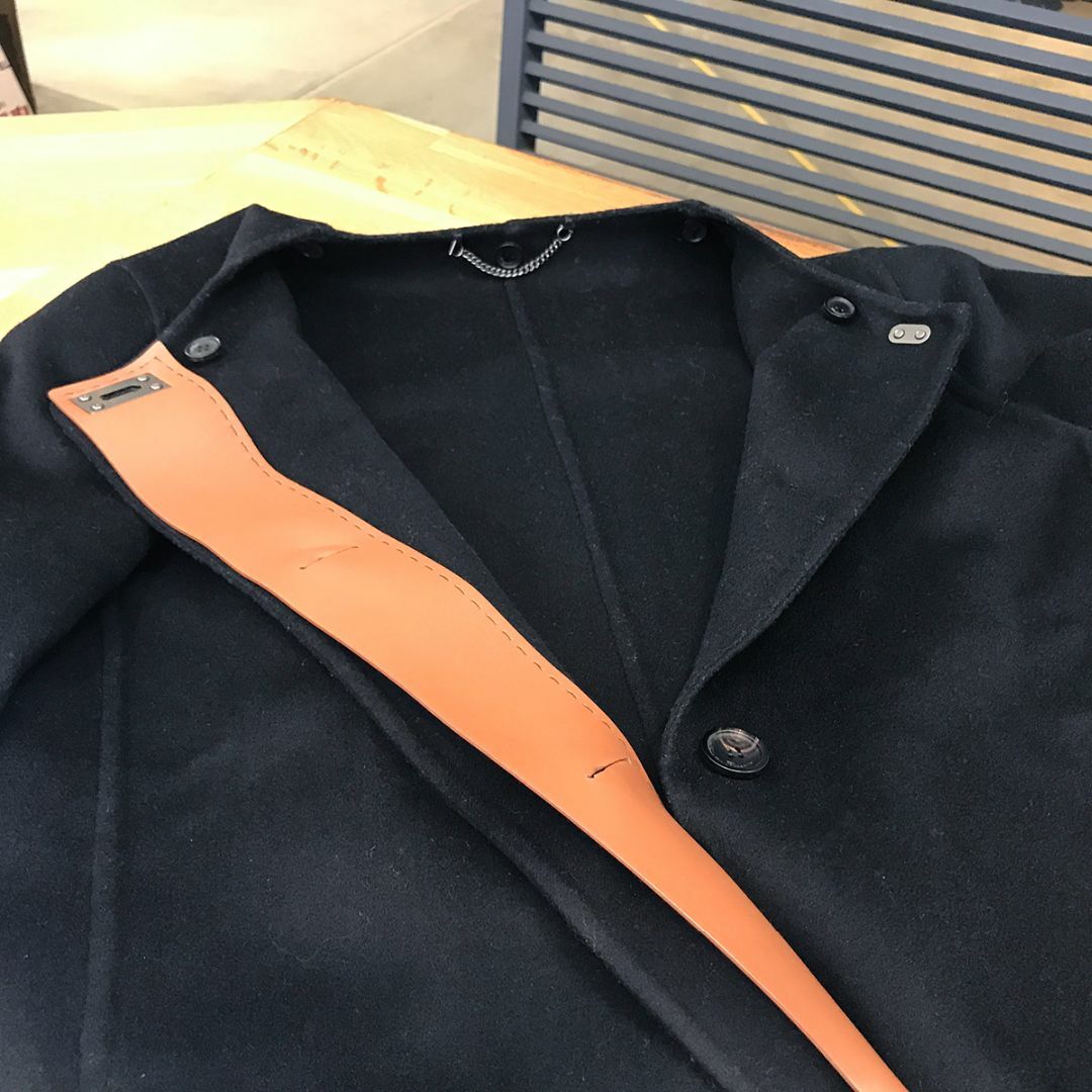人気 超美品 - Ferragamo Salvatore フェラガモ ロング ガンチーニ ジャケット・アウター