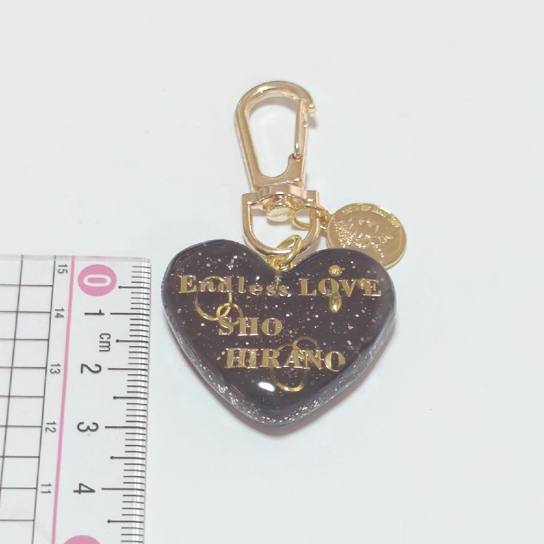 １点限定　推し活　ハンドメイド　キーホルダー エンタメ/ホビーのタレントグッズ(アイドルグッズ)の商品写真