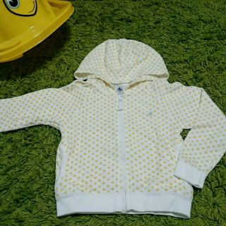 プチバトー(PETIT BATEAU)の【新品】プチバトー  パーカー(ジャケット/上着)