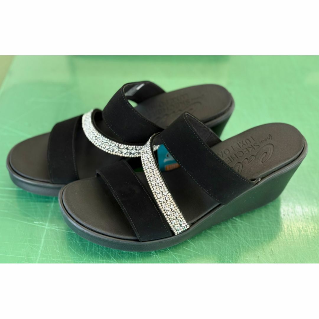 SKECHERS - ☆新品☆Skechers (スケッチャーズ) レディース