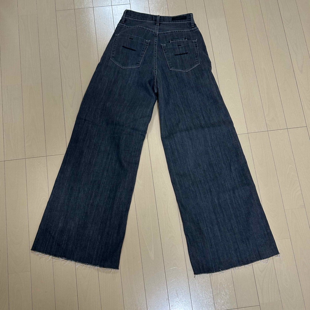 【匿名配送】Yanuk ワイドフレアデニム57131304 23インチ YANUK - 【匿名配送】Yanuk ワイドフレアデニム57131304 23