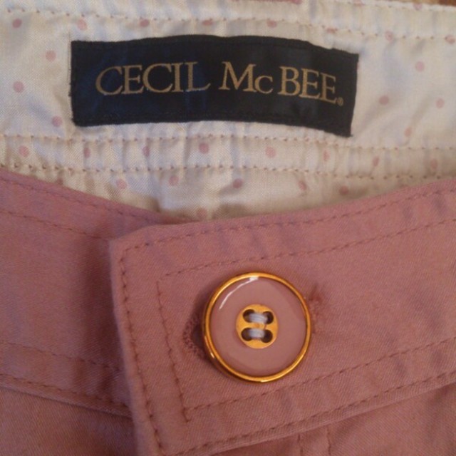 CECIL McBEE(セシルマクビー)のｾｼﾙﾏｸﾋﾞｰ/春物ｶﾗｰﾊﾟﾝﾂ レディースのパンツ(カジュアルパンツ)の商品写真