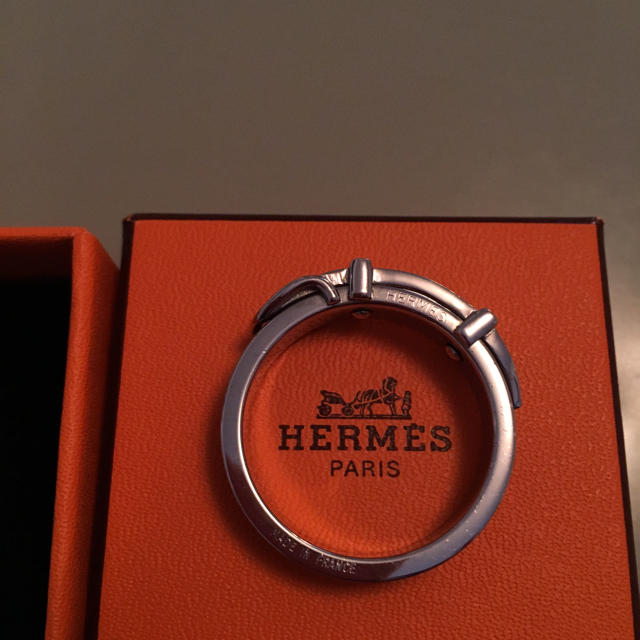 Hermes(エルメス)のエルメス スカーフリング レディースのファッション小物(バンダナ/スカーフ)の商品写真