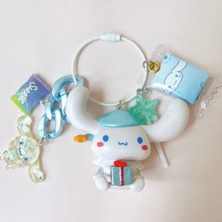 ⭐︎じゃらじゃらキーホルダー✩シナモロール237(キャラクターグッズ)