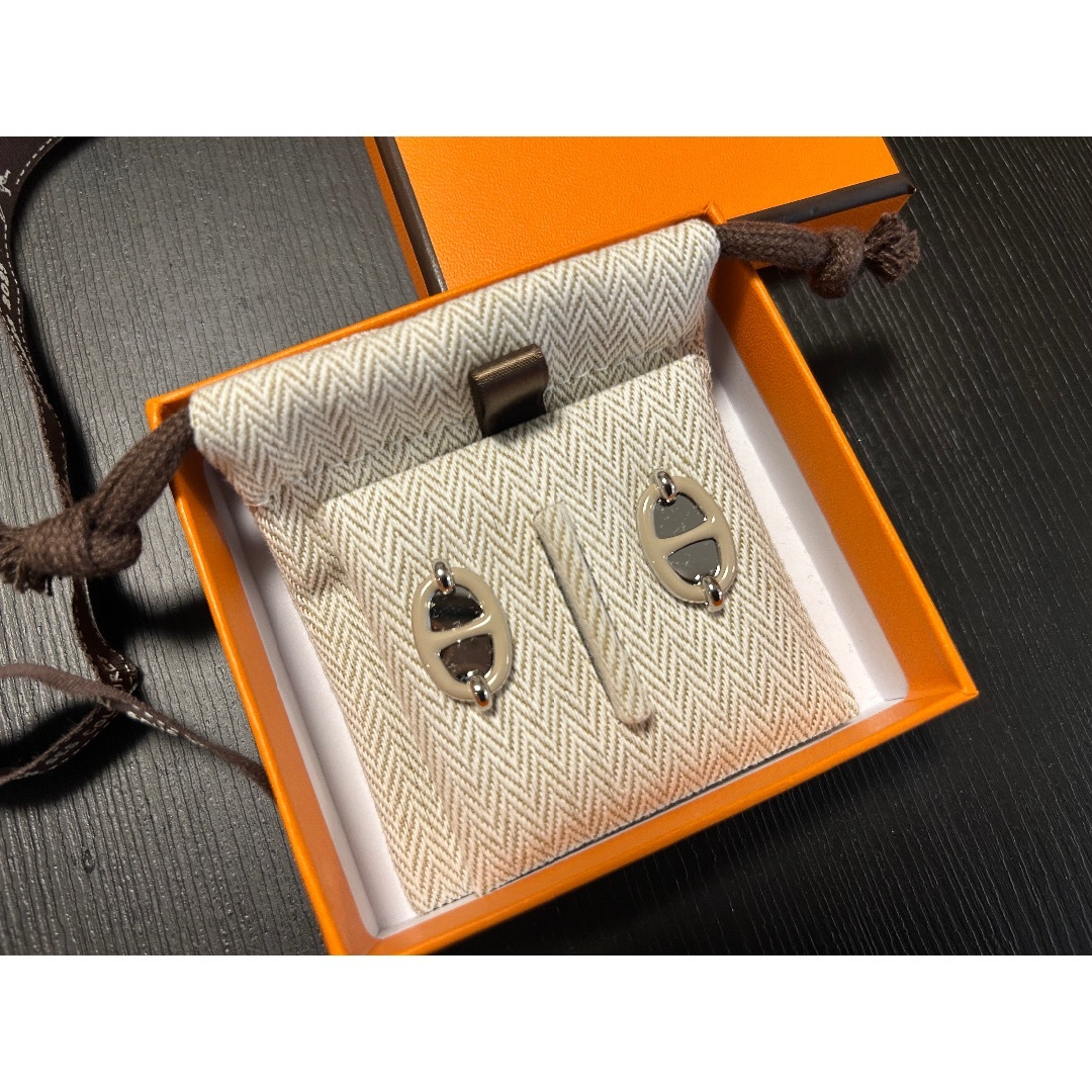 HERMES - 【新品未使用】エルメス ミニマイヨン マロングラッセ ピアス HERMES