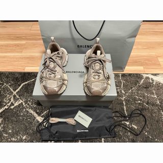 BALENCIAGA - バレンシアガ 675218 TJW77 デストロイピン BALENCIAGA - バレンシアガ 675218 TJW77 デストロイピン
