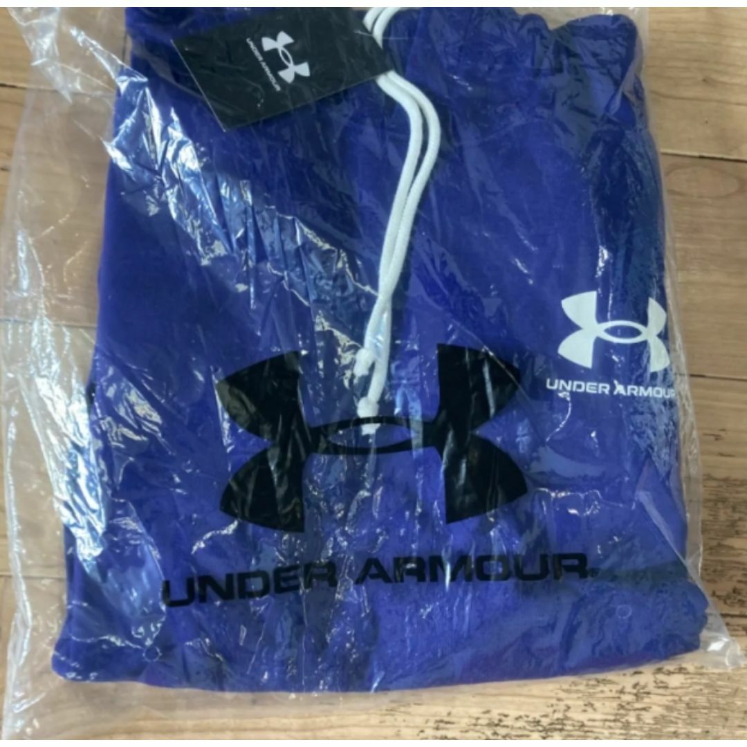 UNDER ARMOUR(アンダーアーマー)のアンダーアーマー　トレーニングスウェット　メンズ　サイズMD メンズのトップス(パーカー)の商品写真