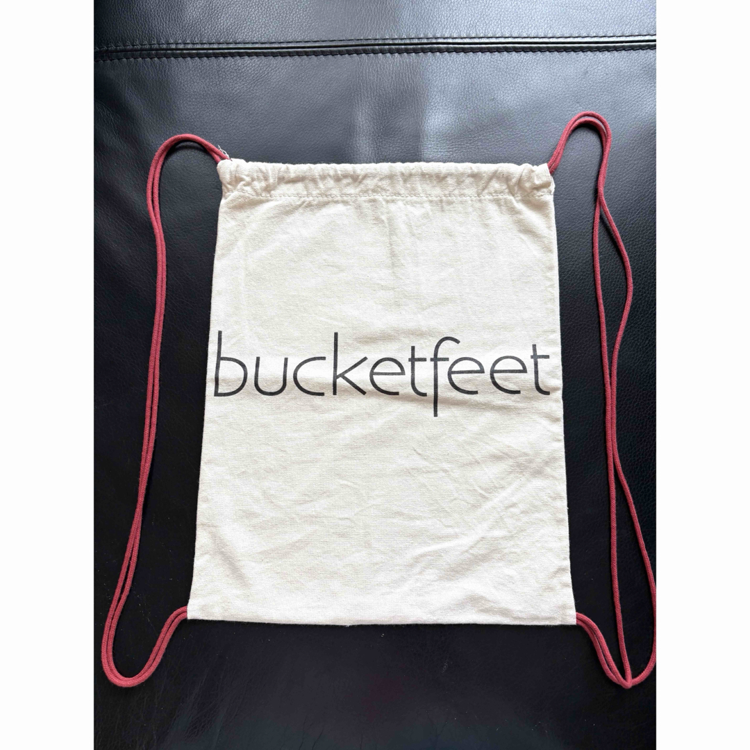 bucketfeet ロゴ入りナップザック　バケットフィート レディースのバッグ(リュック/バックパック)の商品写真