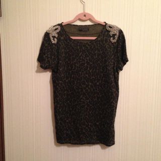 ザラ(ZARA)のZARAビジュー付きTシャツ♪新品！(Tシャツ(半袖/袖なし))