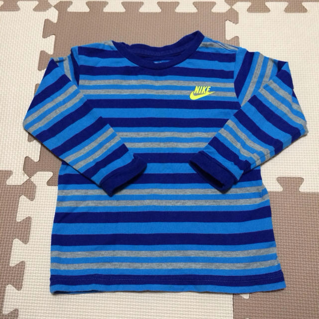 NIKE(ナイキ)のナイキ ボーダーロンＴ 90 キッズ/ベビー/マタニティのキッズ服男の子用(90cm~)(その他)の商品写真