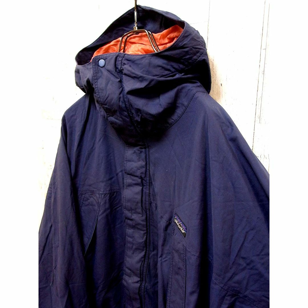 patagonia(パタゴニア)のパタゴニア Patagonia XL ネイビー ナイロンジャケット メンズのジャケット/アウター(ナイロンジャケット)の商品写真
