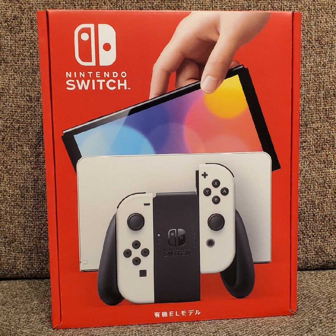 Nintendo Switch(ニンテンドースイッチ)の任天堂Switch有機ELモデル ホワイト エンタメ/ホビーのゲームソフト/ゲーム機本体(家庭用ゲーム機本体)の商品写真
