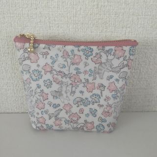 リバティ ハンドメイド 隠しまちサニタリーポーチ ラミネートトラネコリベンデール(ポーチ)