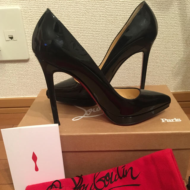期間限定!最安値挑戦】 Christian Louboutin 37 パンプス ルブタン
