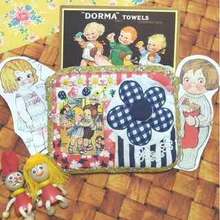 🆕トマトガールのパッチワークふわふわポーチ(Dance)(ポーチ)