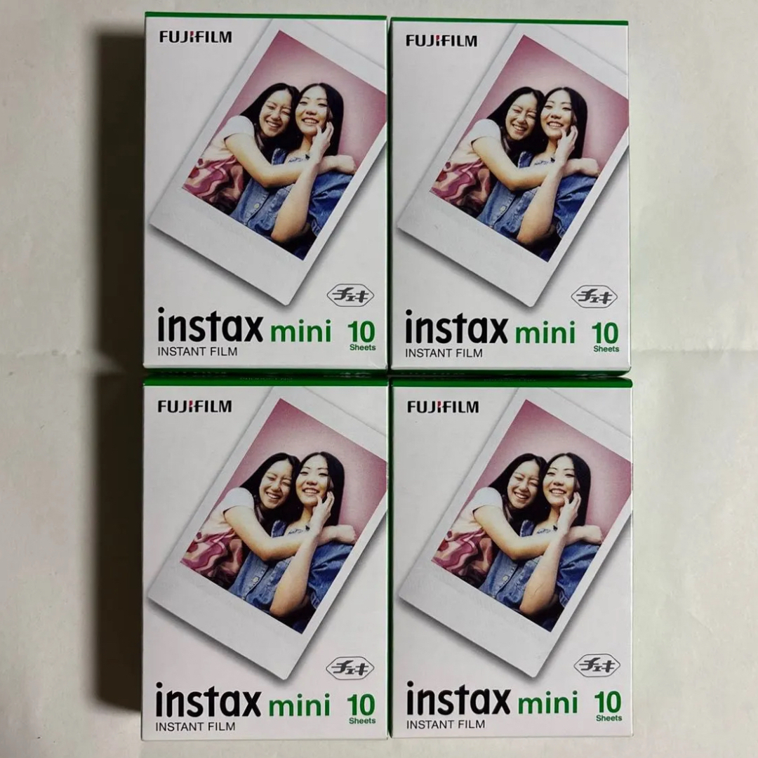 富士フイルム(フジフイルム)のinstax mini 4個セット 使用期限2027年1月 商品説明必読! スマホ/家電/カメラのカメラ(フィルムカメラ)の商品写真