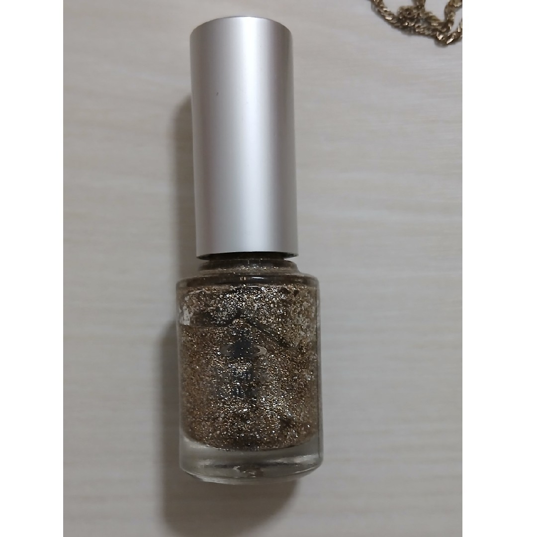 Vivienne Westwood(ヴィヴィアンウエストウッド)の廃盤‼️Vivienn Westwood ネイルカラー コスメ/美容のネイル(マニキュア)の商品写真