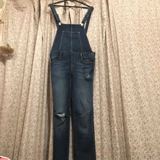 ザラ(ZARA)のZARA ダメージ加工デニムサロペット ザラ(サロペット/オーバーオール)