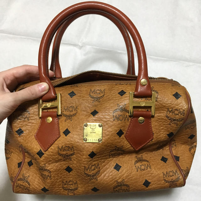 MCM(エムシーエム)のMCM ハンドバッグ レディースのバッグ(ハンドバッグ)の商品写真